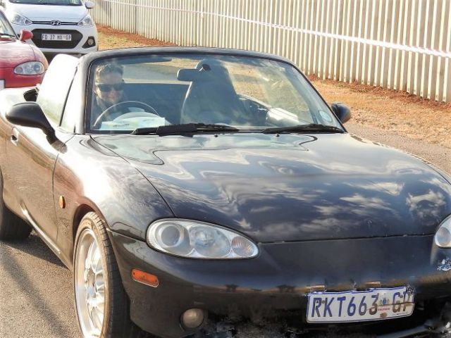 2004 - Mazda MX5 NB Mk2.5  (Mark Paterson)